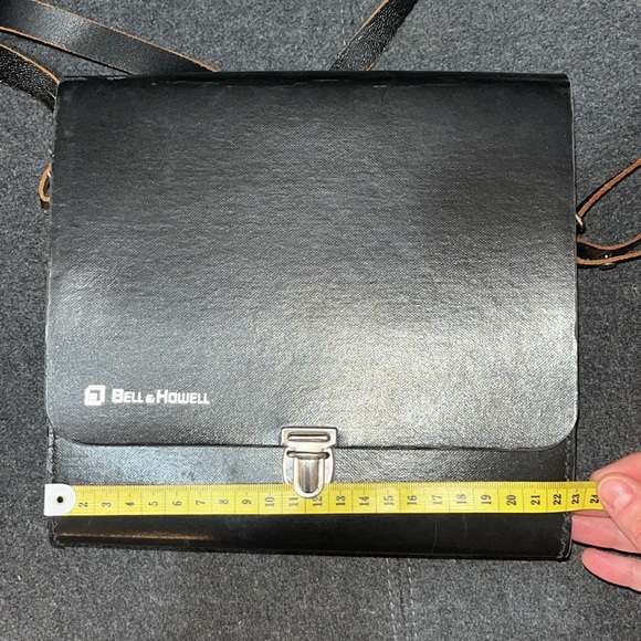 Vintage Bell & Howell camera bag with instructions - Picture 12 of 12